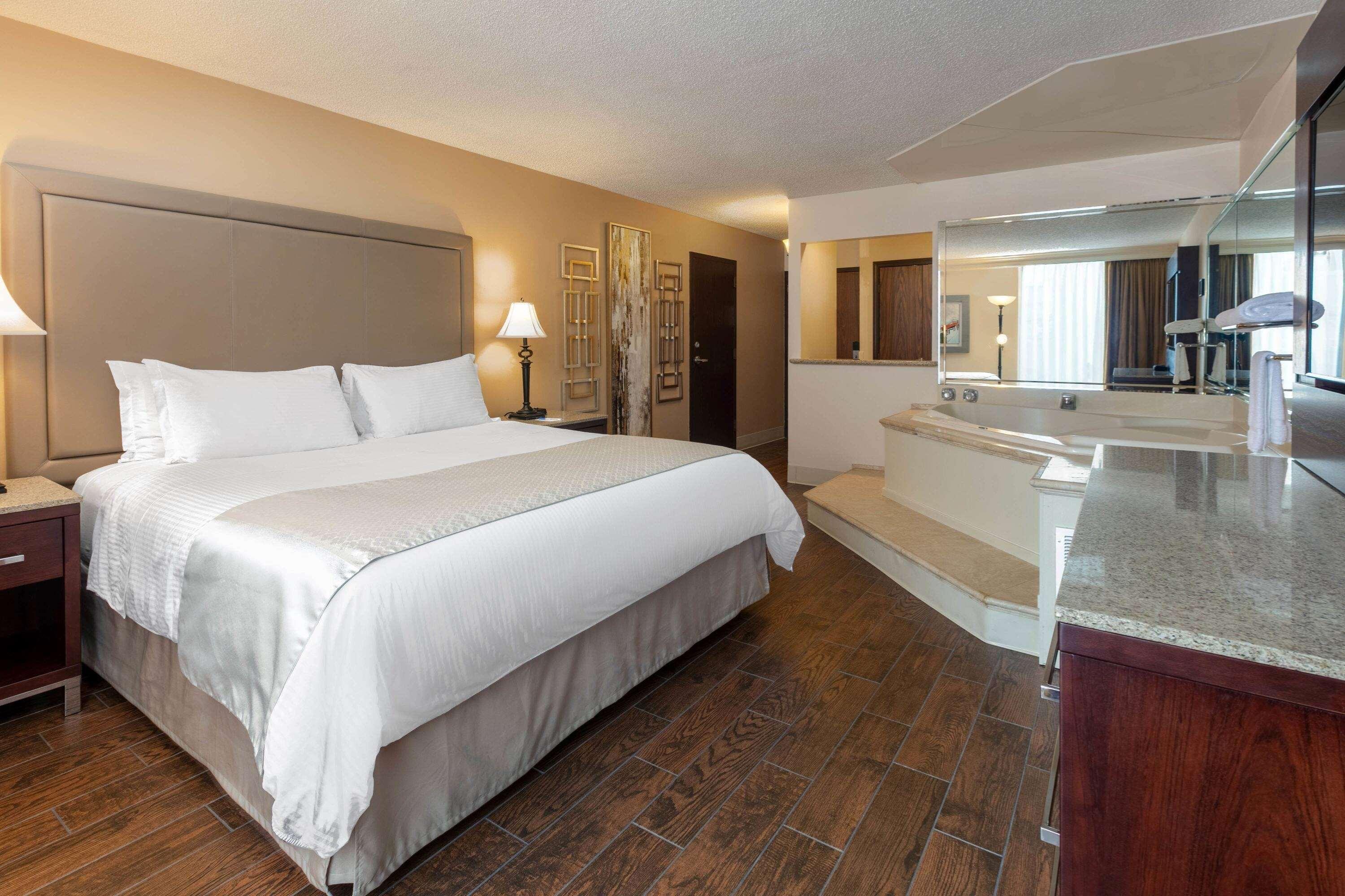 Wyndham Riverfront Hotel Little Rock Kültér fotó
